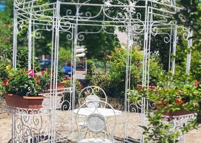 Promenade Simple Con Piscina Ξενοδοχείο 3*