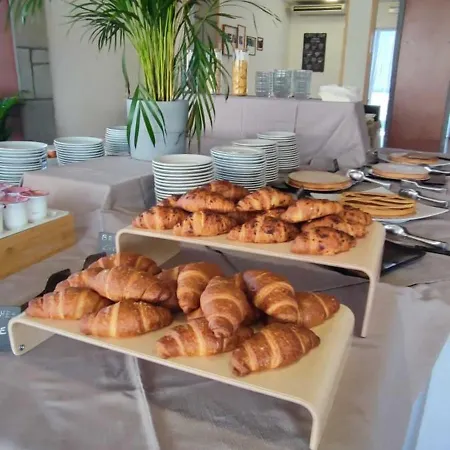 Promenade Simple Con Piscina Hotel Milano Marittima