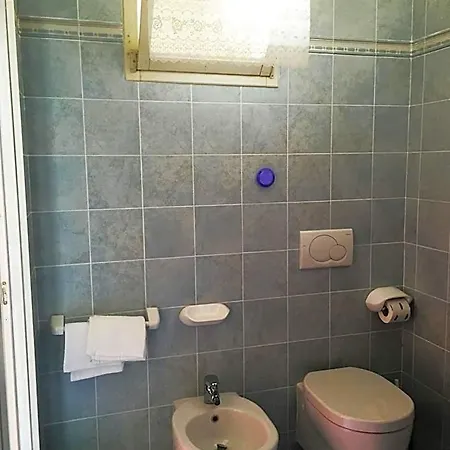 Promenade Simple Con Piscina ホテル
