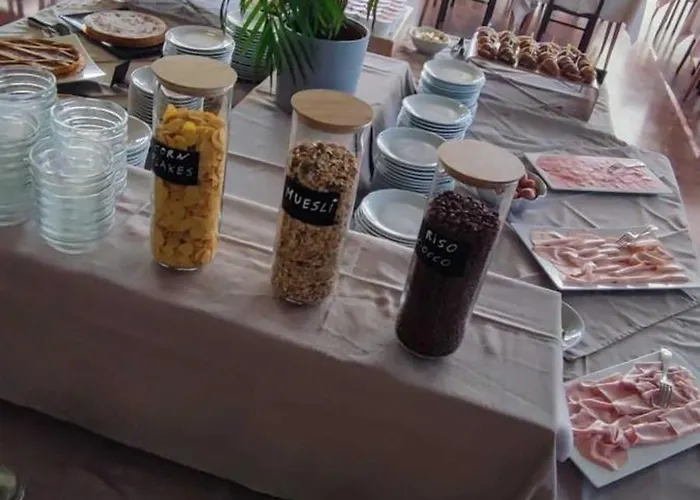 Promenade Simple Con Piscina Otel 3*