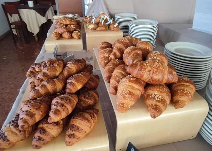 Promenade Simple Con Piscina 3* Milano Marittima