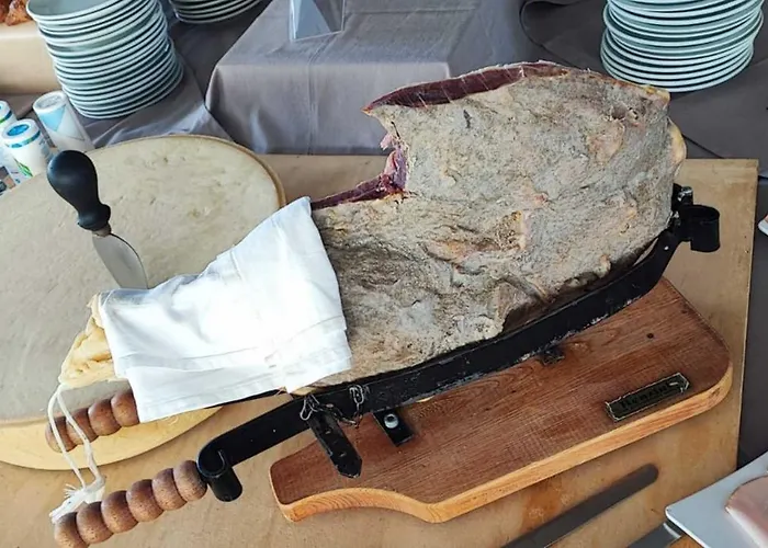 Promenade Simple Con Piscina