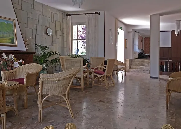 Promenade Simple Con Piscina فندق